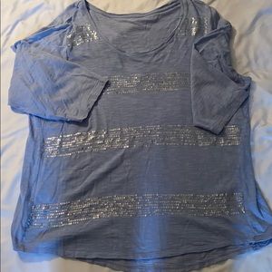 Lightweight blue t shirt with sequin stripes